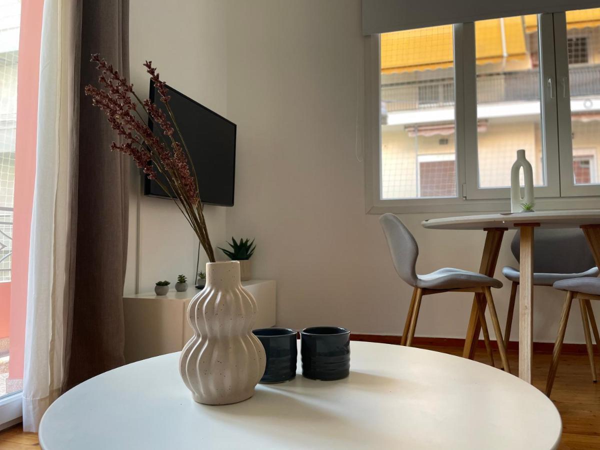 Daisy 15 Min To Acropolis Apartment *