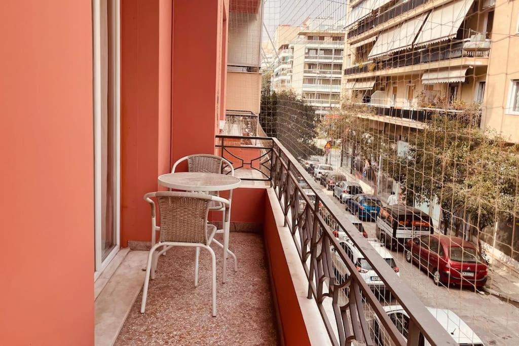 Daisy 15 Min To Acropolis Apartment *