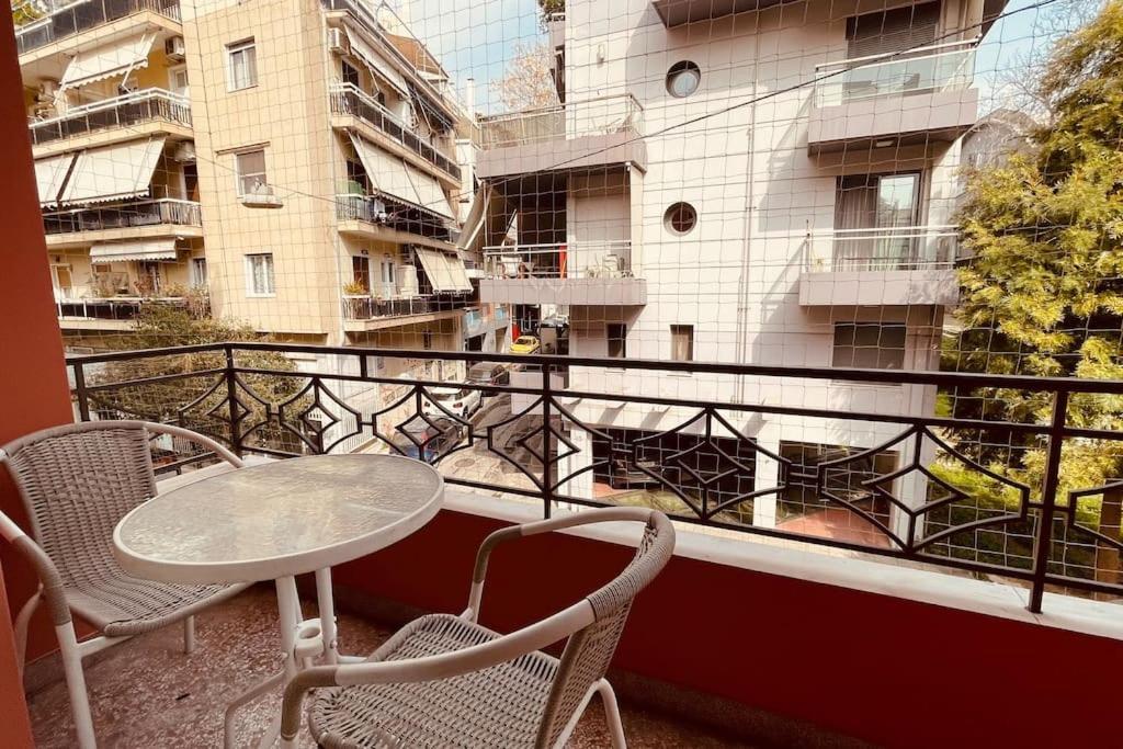 Daisy 15 Min To Acropolis Apartment Athens